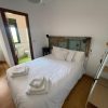 a cochera hostel ferrol galicia playa