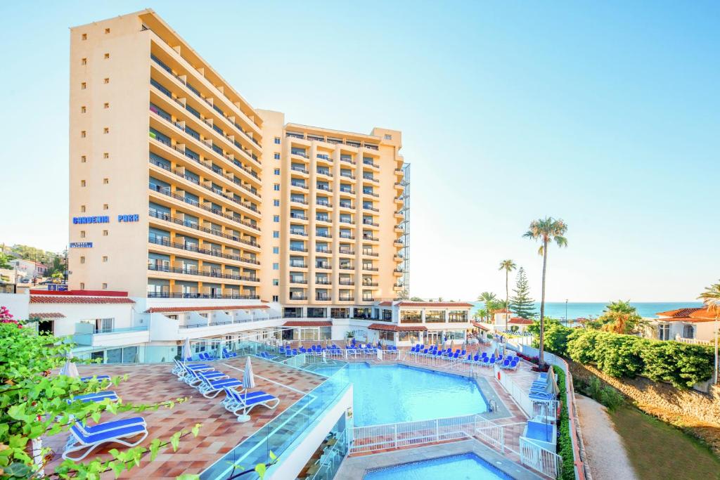globales gardenia hotel a pie de playa fuengirola