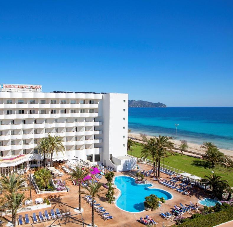 hipotels hipocampo playa vistas al mar hotel cala millor a pie de playa mallorca