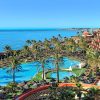 holiday premium resort hotel a pie de playa benalmádena andalucía