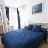 hostal la estrella marbella playa