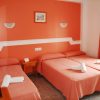 hostal mary tere salobreña playa