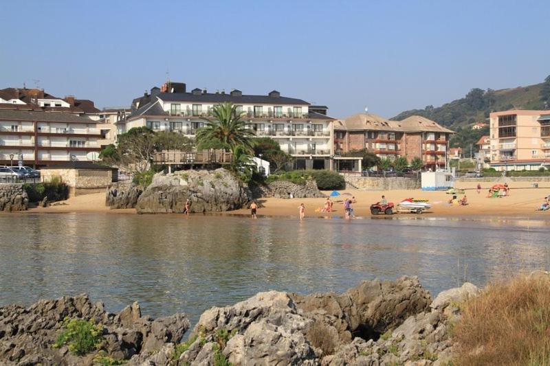 hotel alfar primera línea de playa isla cantabria