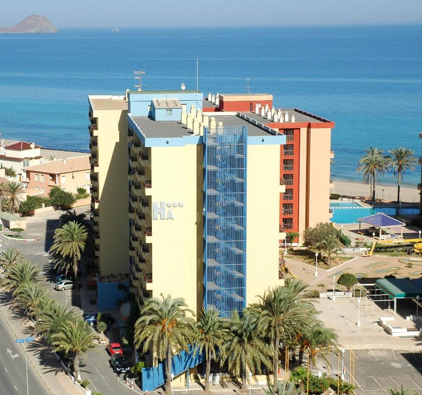 hotel apartamentos londres la manga apartahotel primera línea de playa la manga del mar menor murcia