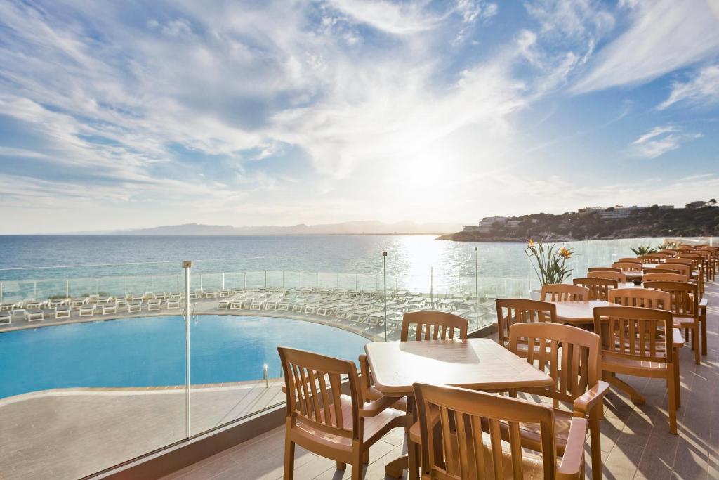 hotel best negresco primera línea de playa salou cataluña vistas al mar