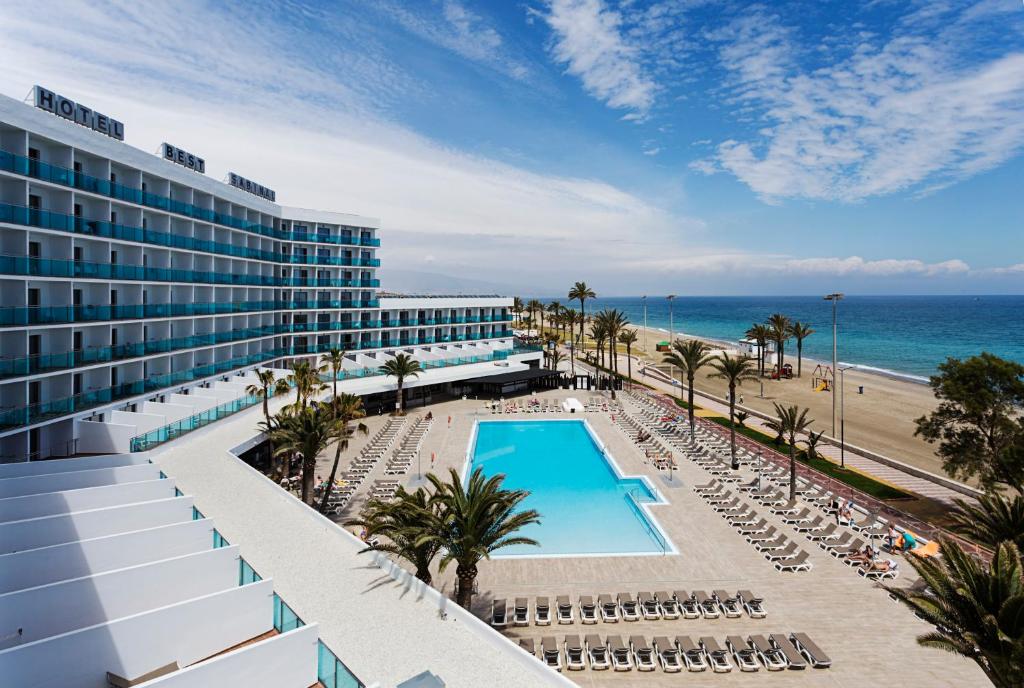 hotel best sabinal vistas al mar primera línea de playa roquetas de mar andalucía