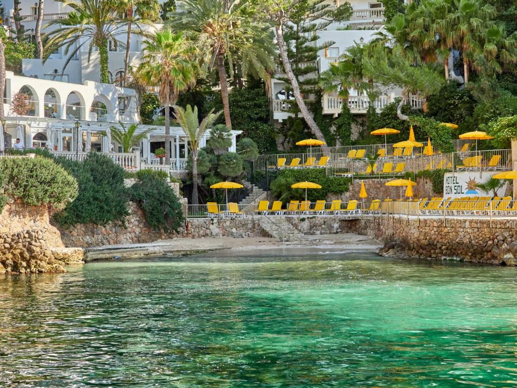 hotel bon sol resort spa vistas al mar illetas primera línea de playa mallorca