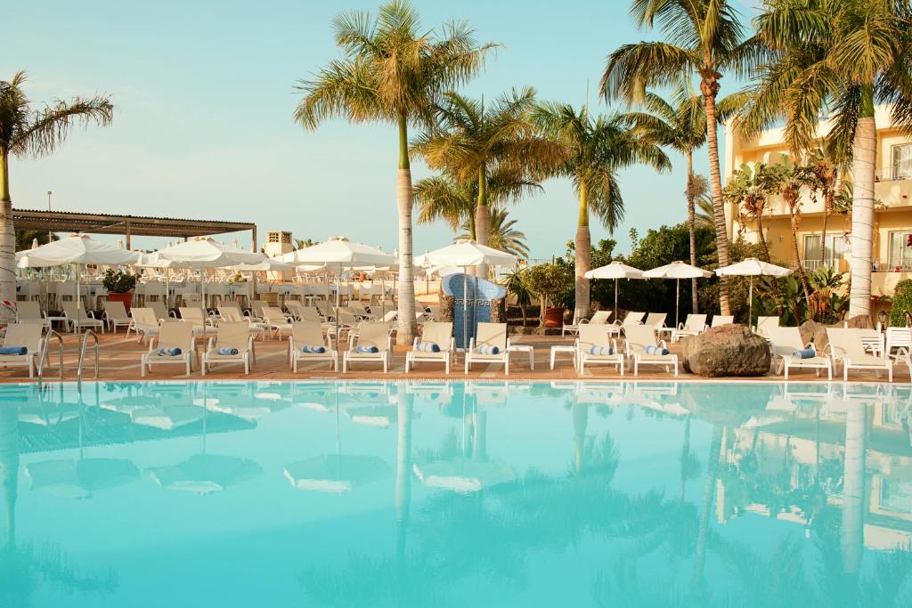 hotel buganvilla spa vistas al mar morro del jable primera línea de playa fuerteventura