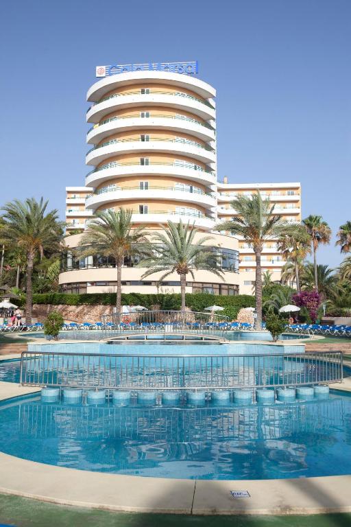 hotel club cala marsal vistas al mar portocolom primera línea de playa mallorca