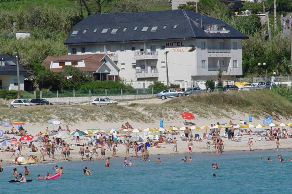 hotel duna primera línea de playa portonovo vistas al mar
