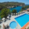 hotel galeon vistas al mar puerto de san miguel primera línea de playa ibiza