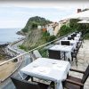 hotel itxas gain getaria vistas al mar primera línea de playa getaria país vasco