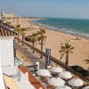hotel playa de regla primera línea de playa chipiona andalucía vistas al mar
