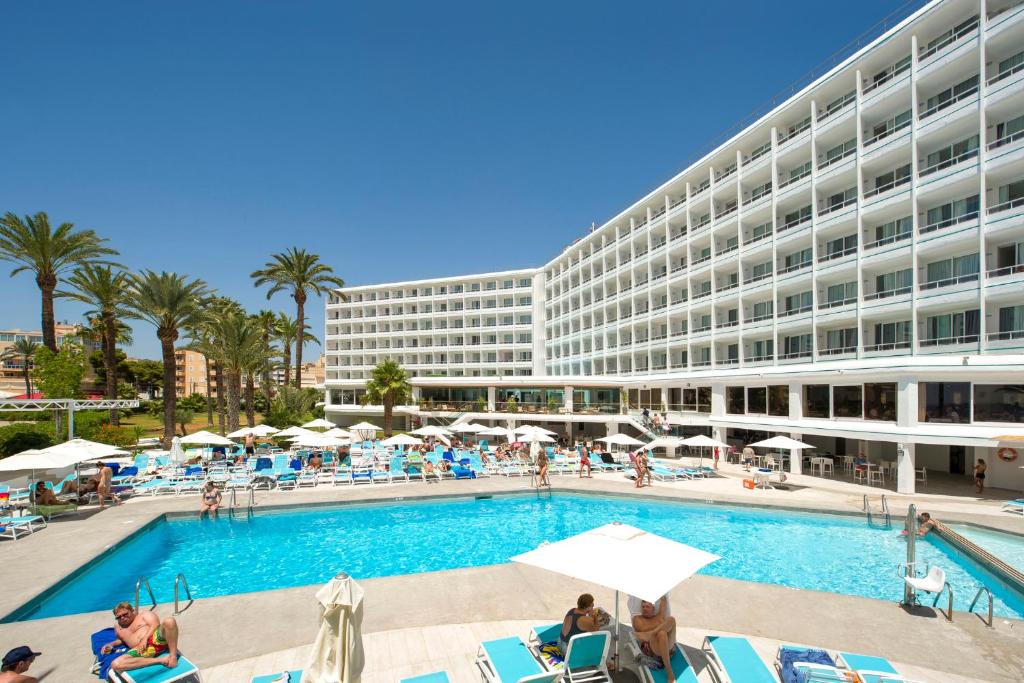 hotel vibra algarb vistas al mar playa d'en bossa primera línea de playa ibiza