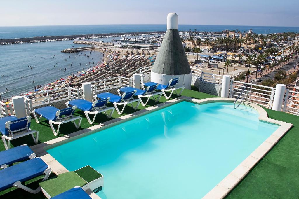 hotel villa de laredo vistas al mar primera línea de playa fuengirola andalucía