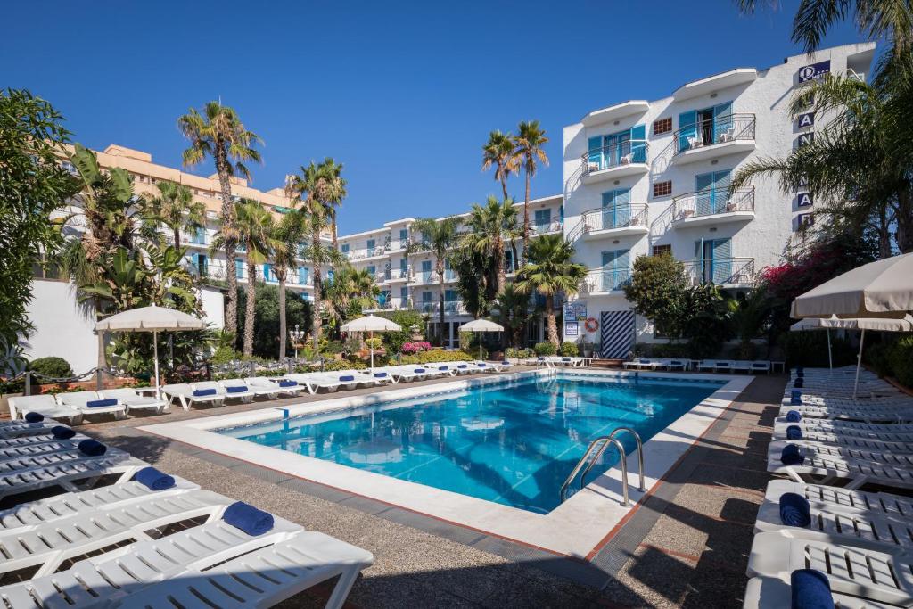 htop planamar htopenjoy hotel a pie de playa malgrat de mar cataluña vistas al mar