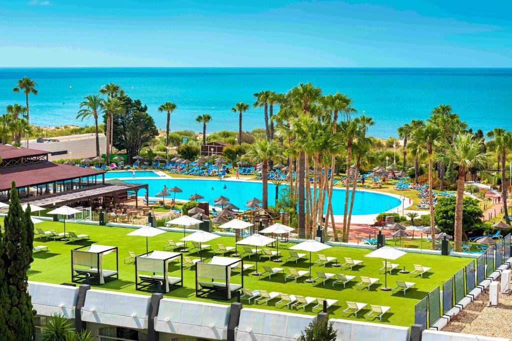 ilunion islantilla vistas al mar hotel primera línea de playa andalucía