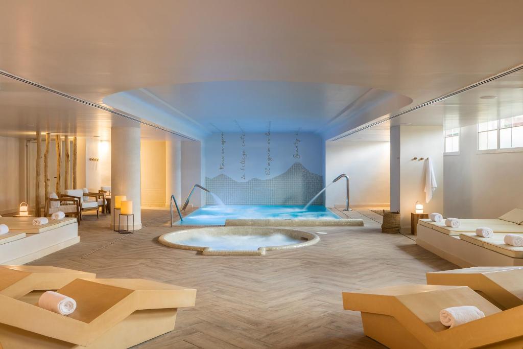 luna club hotel yoga spa 4sup malgrat de mar playa