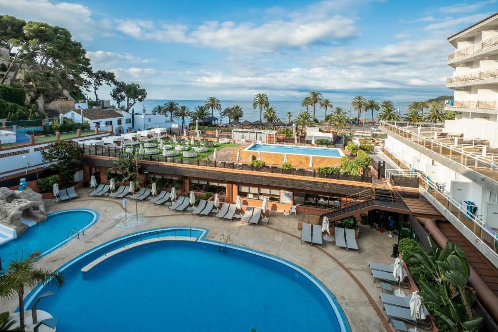 rosamar spa 4 s vistas al mar hotel primera línea de playa lloret de mar cataluña