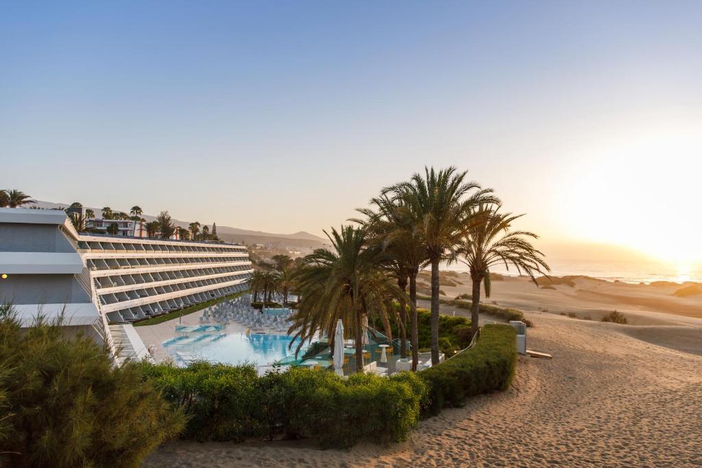 santa monica suites hotel vistas al mar playa del inglés a pie de playa gran canaria